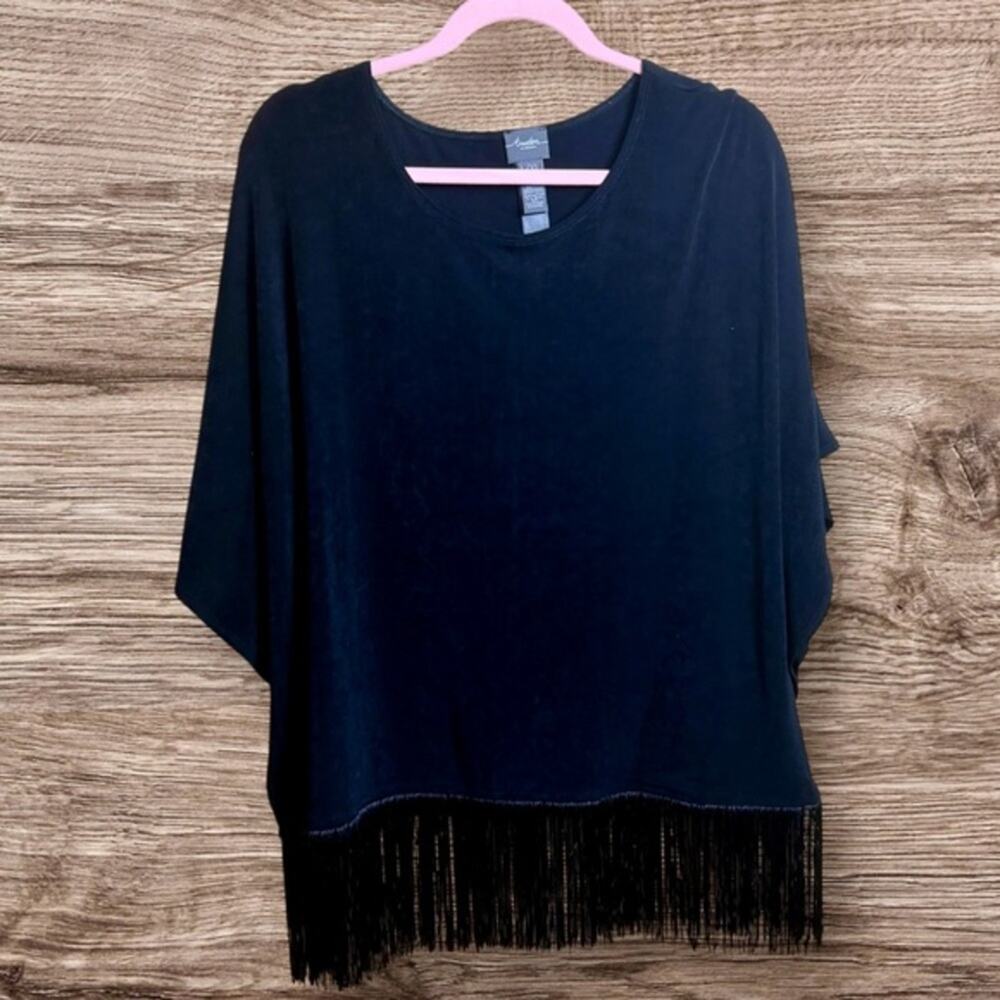 NWOT Chicos Travelers black fringe poncho style top. L/XL.